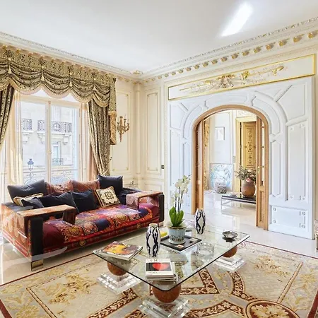 Luxury View Eiffel Apartmán *
